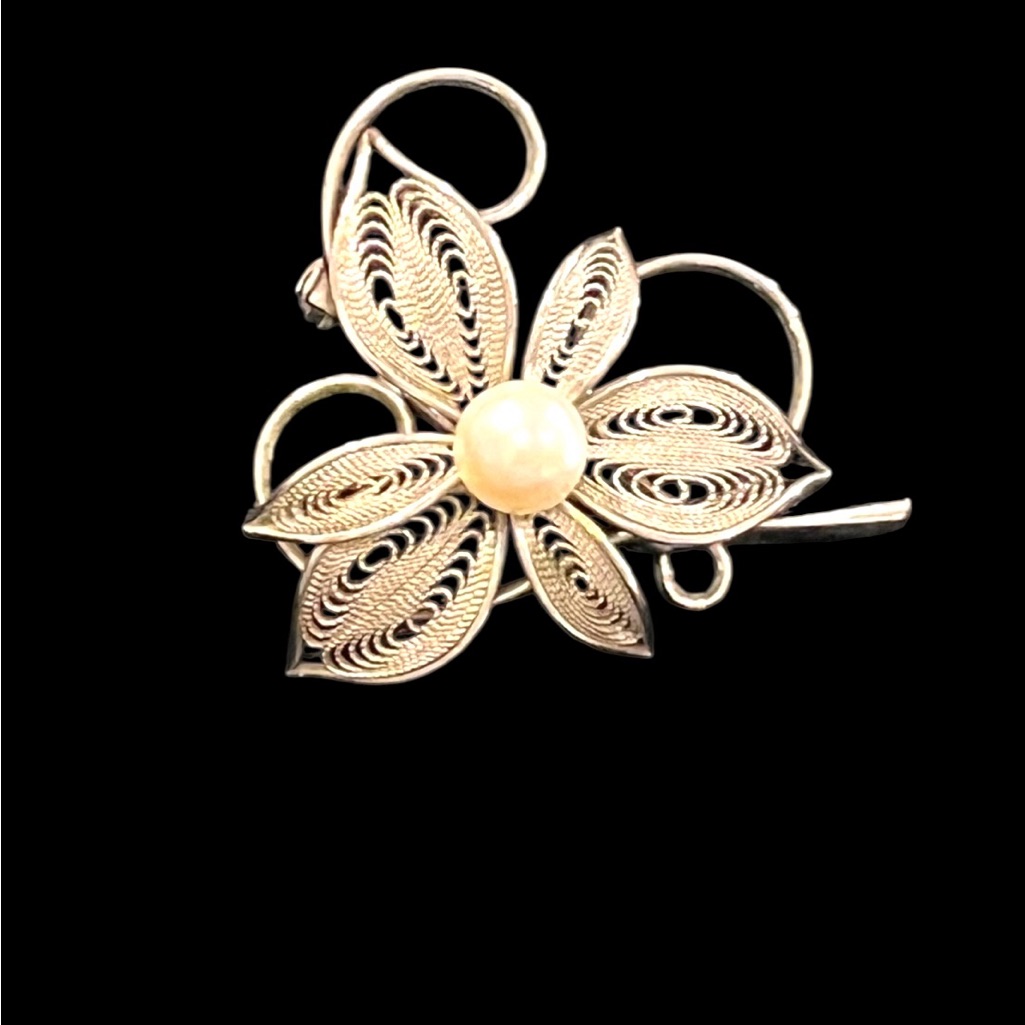 Vintage Sterling Silver Filigree Flower Akoya Pearl Brooch/Pin